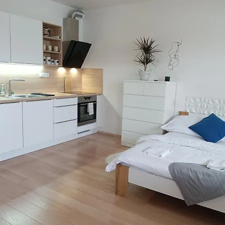 Apartman Bystrc Brno Buitenkant foto